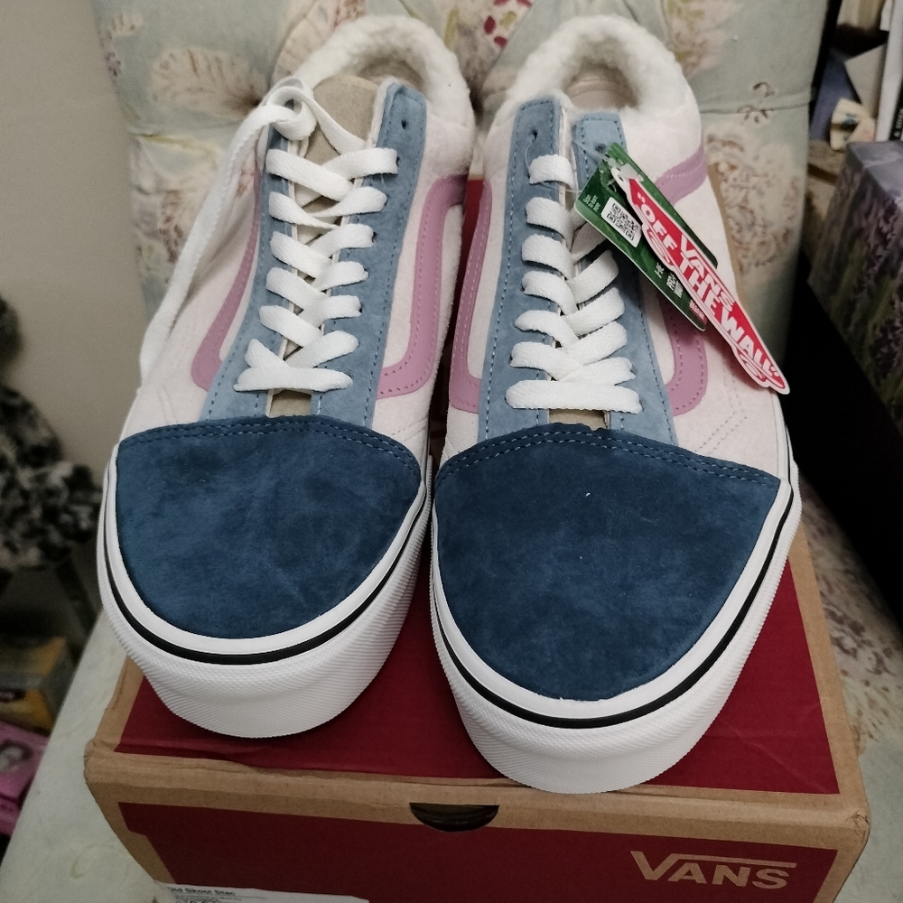 Vans Old Skool Stackform Pig Suede Sherpa Women's size 10